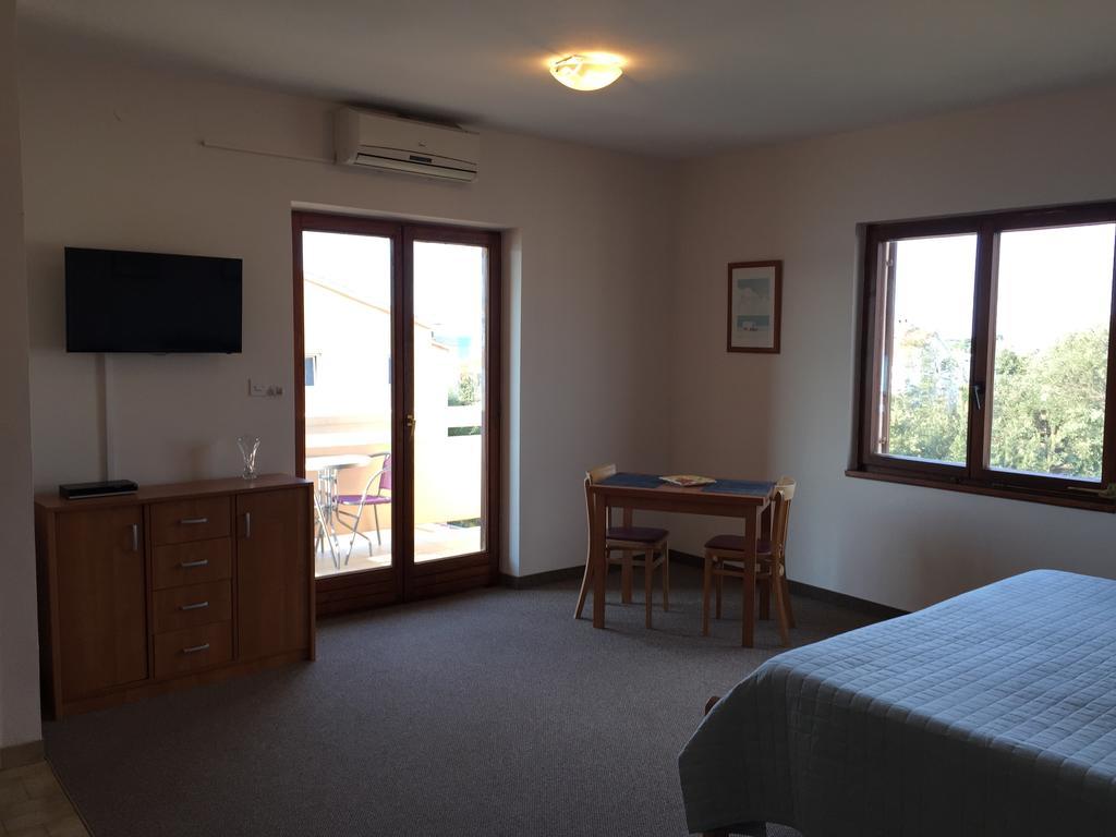 Guest House Punta Grzan Petrcane Værelse billede